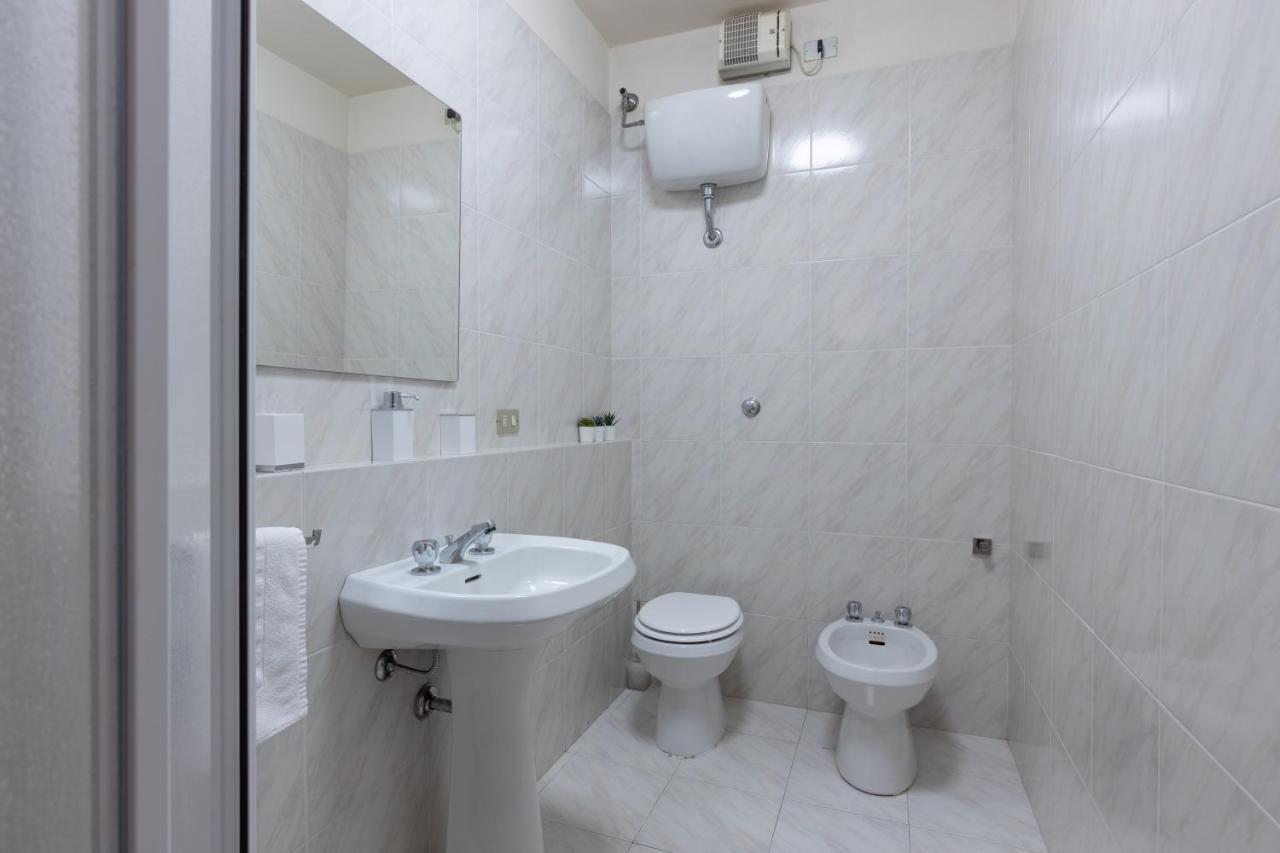 Tranquil Elegance In The Heart Of Pisa - Historic Convent Apartment Ngoại thất bức ảnh
